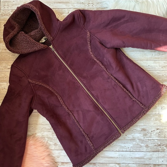 L.L. Bean Burgundy Faux Shearling Microsuede Jacket | Large Petite - Picture 1 of 13